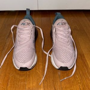 Nike women’s air max 270 sneakers